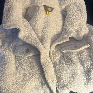 Umi White Plush Puffer Coat with Wide Collar